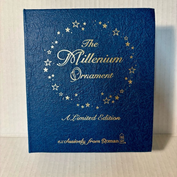 Roman The Millenium Ornament Limited Edition Silent Night vintage ornament - Picture 3 of 9